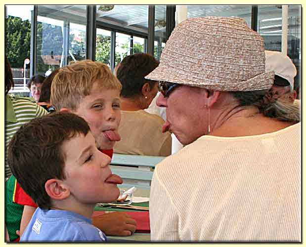    zum nächsten Bild   ....   