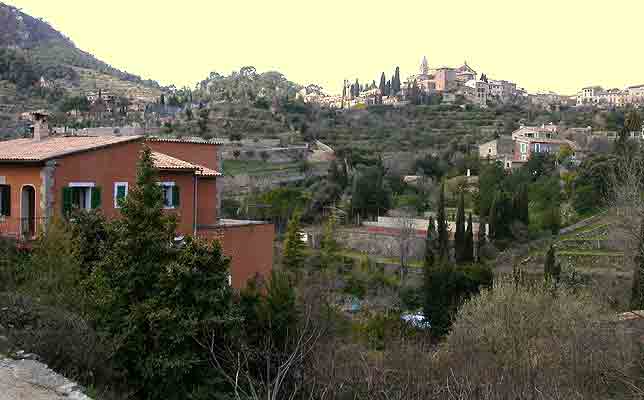       Valldemossa    ...           ....   