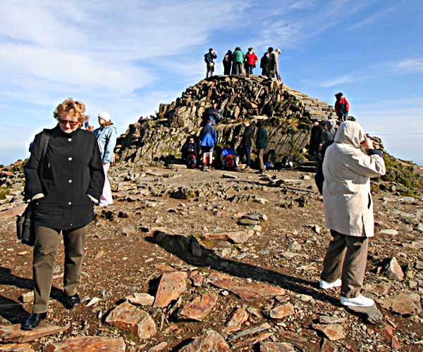    Parkplatz ausgebucht  .... 